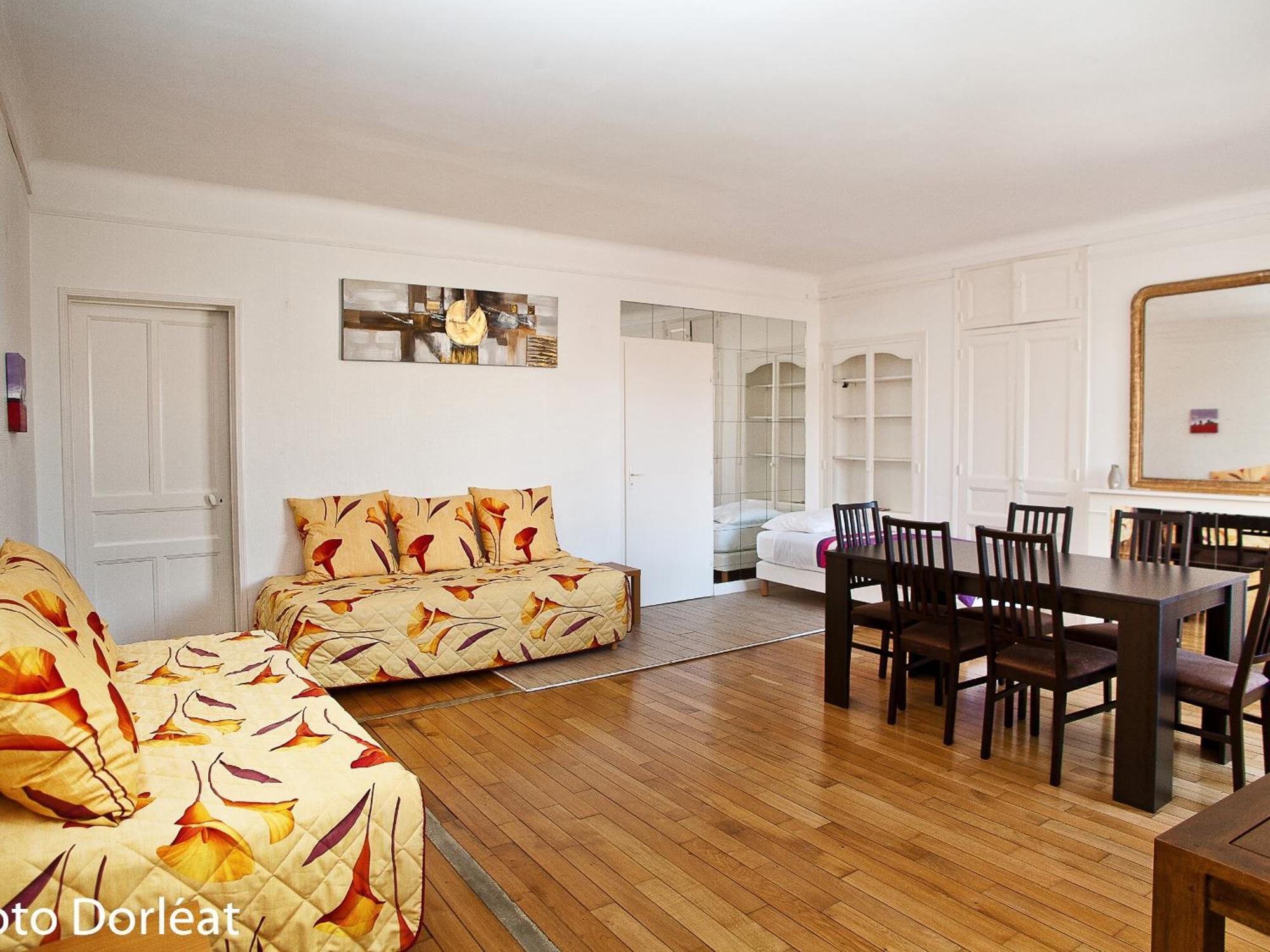 อพาร์ตโฮเทล ฟร็องซัว 1 16 Apartment วิทรี เลอ ฟรองซัวส์ ภายนอก รูปภาพ