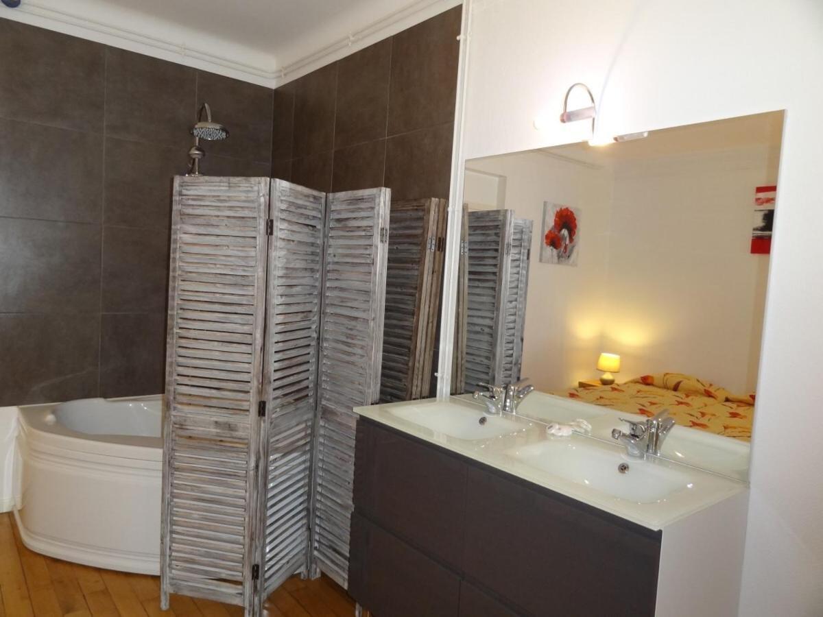 อพาร์ตโฮเทล ฟร็องซัว 1 16 Apartment วิทรี เลอ ฟรองซัวส์ ห้อง รูปภาพ